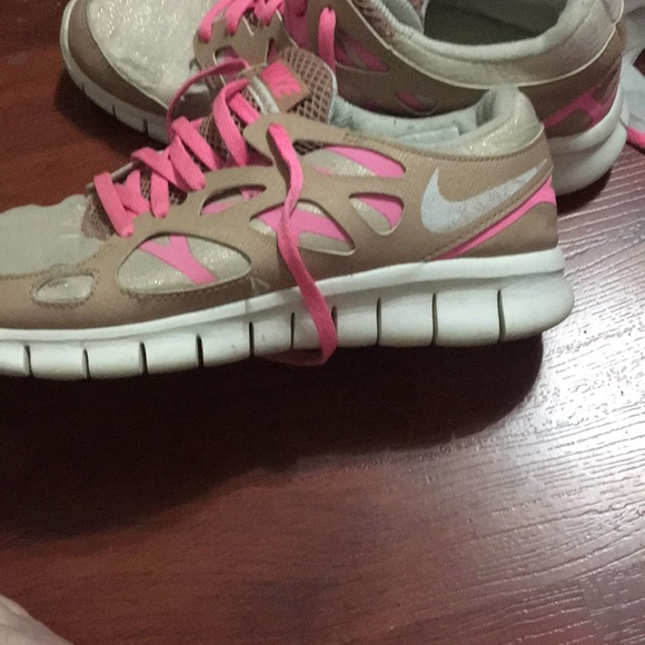 Cute glitter athletic shoes - Picture 3 of 4